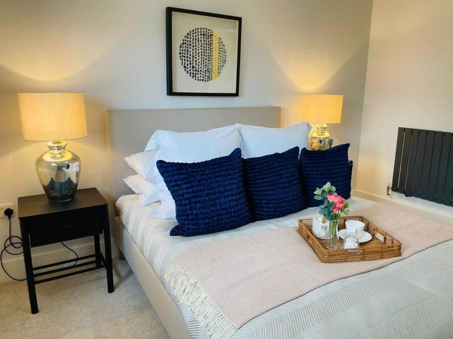 Charming Cottage Close To M4 Bridgend Bridgend  Extérieur photo